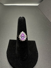 14k gold ring w pear shaped amethyst & halo CZS around center stone