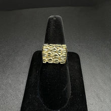 10k gold mens ring (5.9)