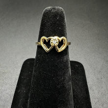 10k gold heart ring w diamond