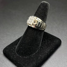 10k gold ring w diamonds (9.9)