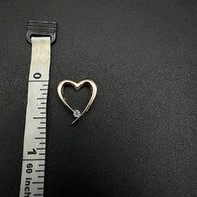 10k rose gold heart pendant w diamond