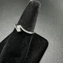 10k white gold ring w 2 brilliant cut diamonds