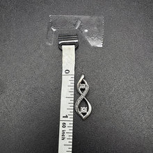 10k white gold infinty pendant w diamonds