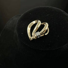 10k yellow gold heart pendant w diamond