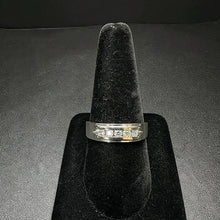 10k yellow gold mens wedding band w diamonds