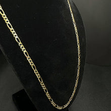 14K
gold figaro link chain