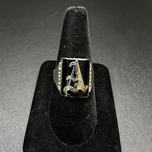 14k gold mens ring (6.8)
