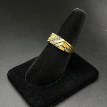 14k gold mens ring w diamonds (4)