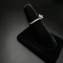 14k gold ring w 2 20pt diamonds