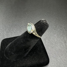 14k gold ring w aquamarine stone & diamonds
