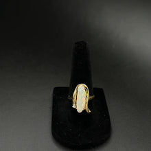 14k gold ring w australian opal stone & diamond