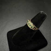 14k yellow gold cluster ring w peridot stones