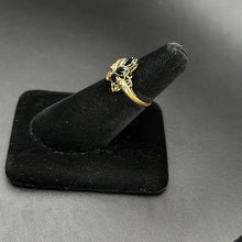 14k gold ring w sapphire stones