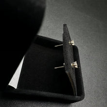 14k yellow gold diamond stud earrings