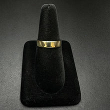 14k gold wedding band