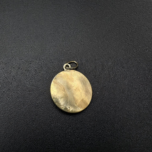 14k  gold pendant w reno nevada