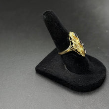 14k gold ring w tanzanite stones