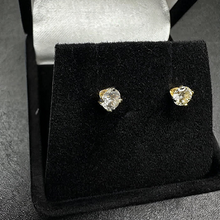 14k yellow gold diamond stud earrings