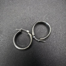 14k white gold hoop earrings