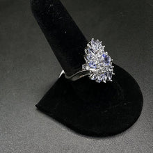 14k white gold ring w tanzanite stones