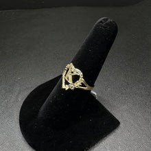 14k yellow gold heart ring w K