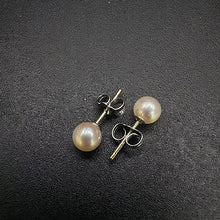14k yellow gold stud earrings