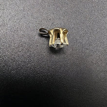 pendant w 1 big cz stone