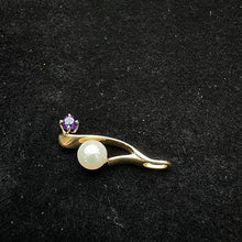 14k yellow gold pendant w pearl & purple sapphire stone