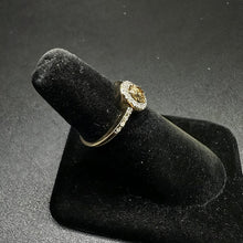 14k yellow gold ring w choclate diamond in center