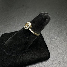 14k yellow gold ring w choclate diamond in center