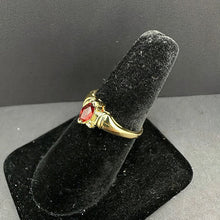 14k yellow gold ring w garnet stone & diamonds