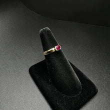 14k yellow gold ring w ruby stone