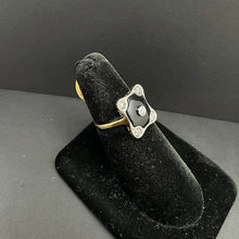 18k gold ring w diamonds (2.7)