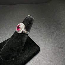 18k gold ring w rubilite stone