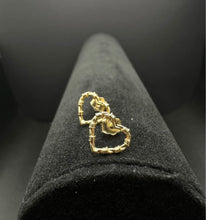 14k gold heart stud earrings