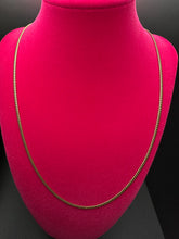 14k gold Cuban link chain