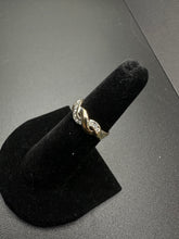 14k gold infinity band w diamonds