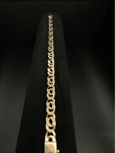 14k yellow gold curb link bracelet
