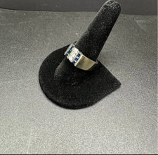 14k gold men’s ring w diamonds & blue sapphires