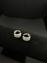 14k white gold diamond (2CTTW) hoop earrings