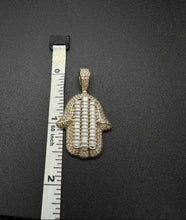 14k gold hamsa hand pendant w czs