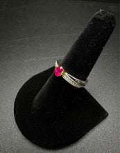 14k diamond ring w center rubalite stone