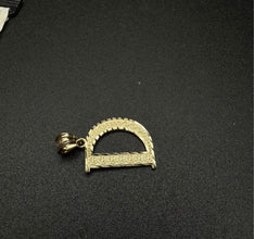 10k gold letter D pendant