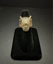 14k gold men’s lion ring w diamonds