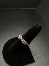 10k rose gold heart diamond ring