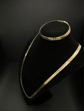14k Gold herringbone chain set w matching bracelet