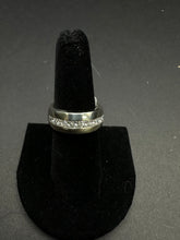 14k gold band w princess cut diamonds (1.2CTTW)