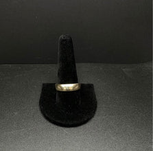 10k gold wedding band