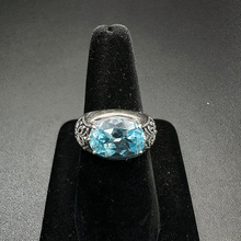 925 silver ring w blue topaz stone