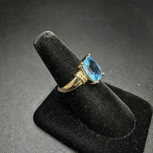925 silver ring w gold plating & large topaz stone